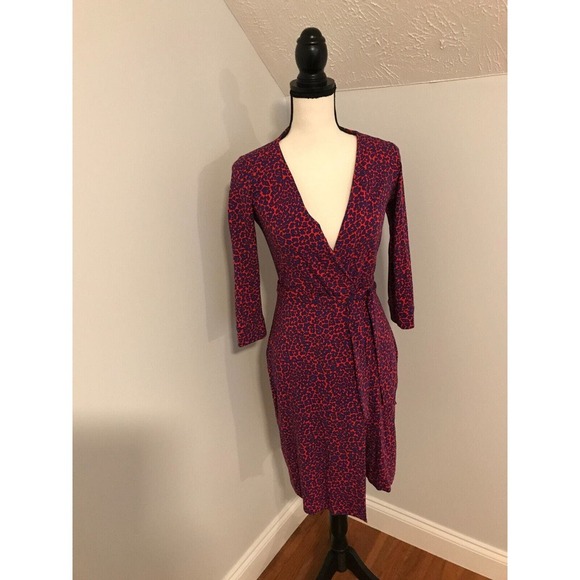 Diane von Furstenberg New Julian Two Classic Wrap Leopard Print Dress - Size 2 - Picture 1 of 13